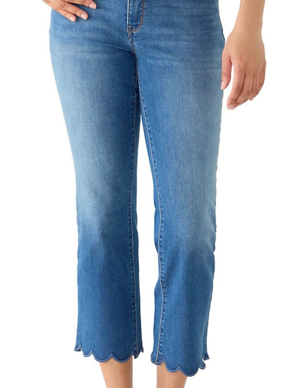 crown & ivy Light Blue Scalloped Hem Cropped Jeans size 10 new with tags